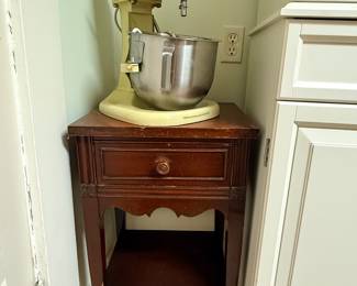 Vtg Kitchen Aid Mixer