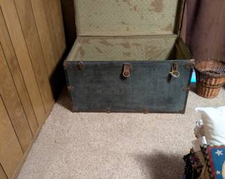 Antique trunk 
