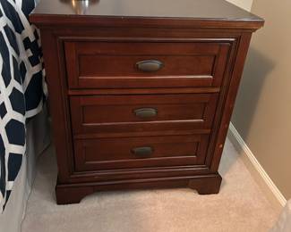 Universal Furniture Nightstands-26 x 18 x 28. High 2 nightstands.  2 nightstands. Few small scratches on the top
