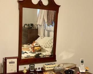 Mirror 
