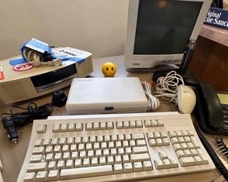 Vintage Bose CD player