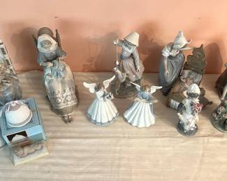 This is a different view of the Lladro figurines.  Again, you must ask to see these.  