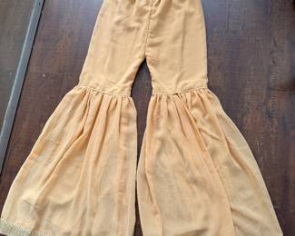 Bellbottoms 