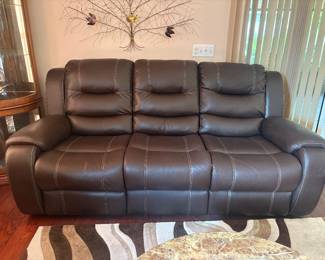 Legget & Platt reclining sofa 83"L / 37"D / 43"H 