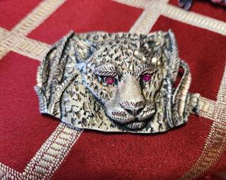 J.J. - Signed - Vintage 1986 Jonette Jewelry Pewter Leopard Brooch.