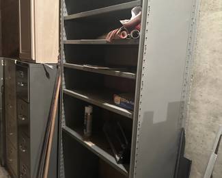 METAL SHELF