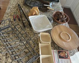 KITCHEN  BAKEWARE II