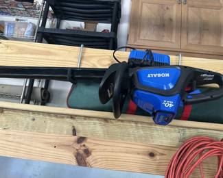 KOBALT HEDGE TRIMMER