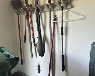 YARD TOOLS II
