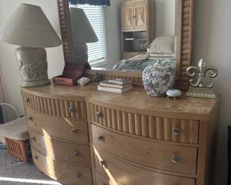FURNITURE  BROYHILL DRESSER WITH MIRROR