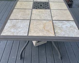 PATIO TABLE WITH 4 CHAIRS