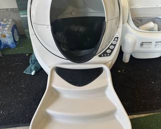 ROBOT LITTER BOX