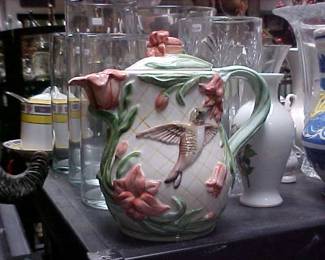 Hummingbird pitcher.