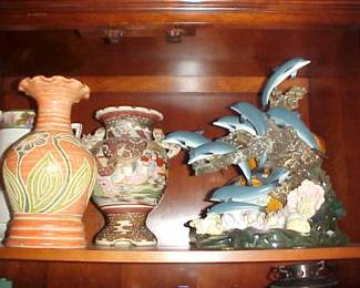 Vases and artworks.