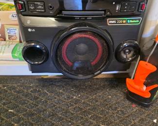 Boom box