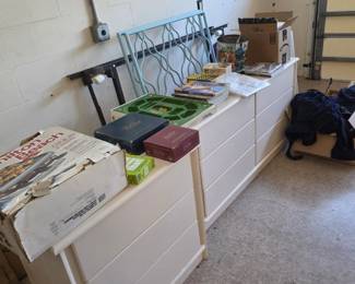 Dresser and nightstand 