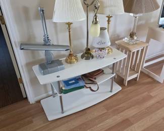 TV stand, lamps, plant stand