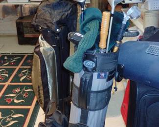 GOLF BAG & CLUBS