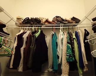 CLOTHES MENS & WOMENS