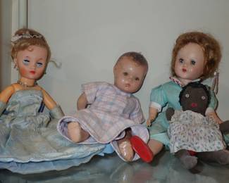 VTG DOLLS
