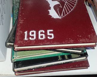 VTG YEAR BOOKS