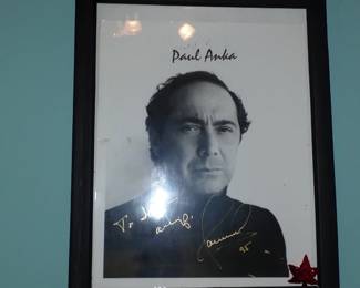 WALL DECOR