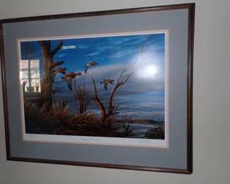 WALL DECOR