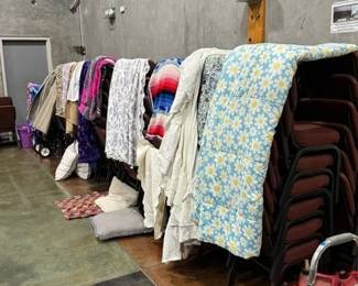 KOWABUNGA !!!  Great selection of QUILTS COVERS AND SHEETS