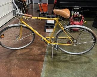 UNLIMITED MPG HERE FOLKS!  Nice bike