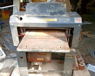 Woodmaster Tools, inc. model W – 718 planer