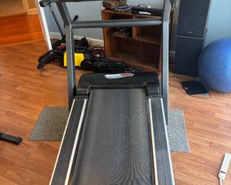 Health Rider R60 Treadmill $200.00