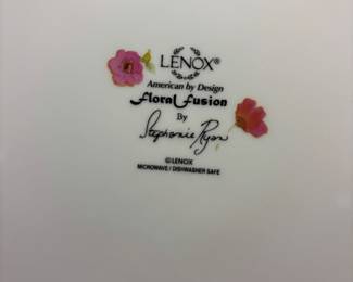40 pc Lenox “Flora Fusion” $400.00 set.   8 DN 8 LN 8 Bowl 10 cups 6 cereal