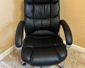 Black Adjustable Office Chair $60.00. 26”w 24” d 43”t