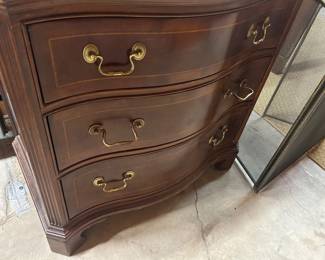 Georgian style serpentine front three drawer chest-- mahogany with satinwood line inlay 
