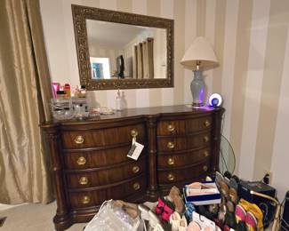 Bernhard dresser,  shoes