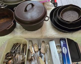 Cast iron cookware