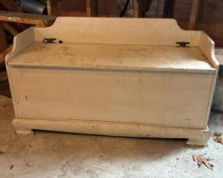 397 vintagewoodenstoragebench