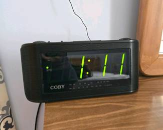 296 digitalamfmradioalarmclock