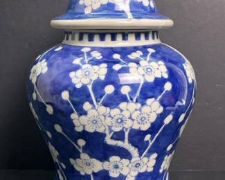 169 floralbluewhiteprunusblossomporcela