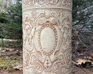 225 victorianstyleornateceramicumbrella