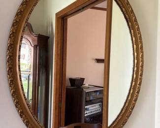 025 ornateovalwallmirrorwithgoldaccent