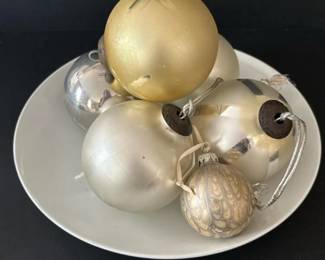 312 bowloffivevintagechristmasornaments