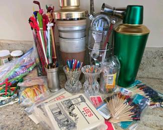 128 largevintagebarwarelotswizzlesticks