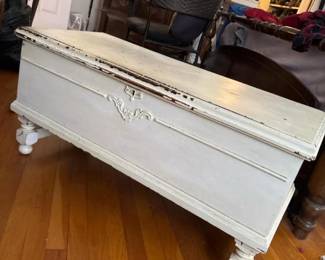 277 forestparksealtitelidcedarchest