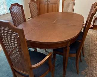 382 ovalwooddiningtablewithleavesands