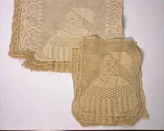 258 setofvintagehandcrocheteddoiliesla