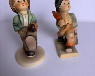 178 goebelhummelfigurinespairmarchwinds