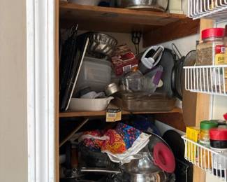 493 largekitchenclosetlot
