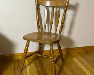 219 vintagewindsorstylewooddiningchair