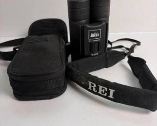386 rei10x26waterproofcompactbinoculars